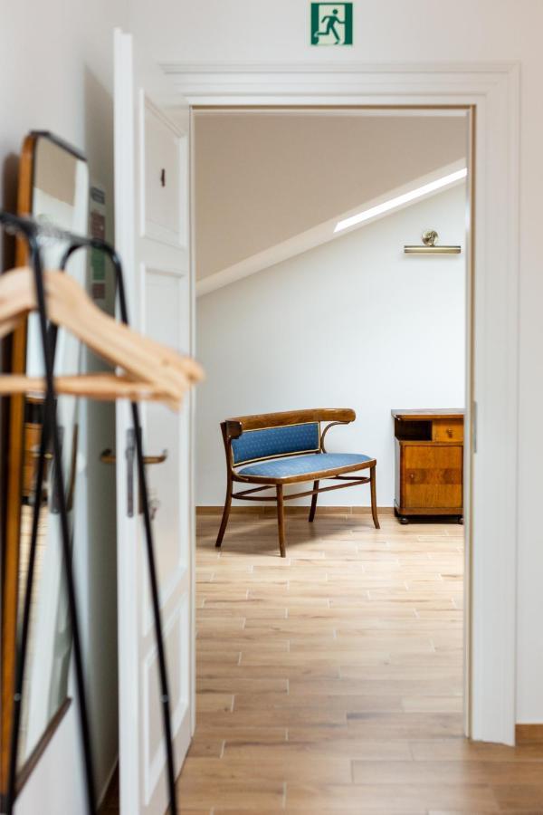 Palac Zieleniewskich Apartamenty Sw Marka 31 Krakow Luaran gambar