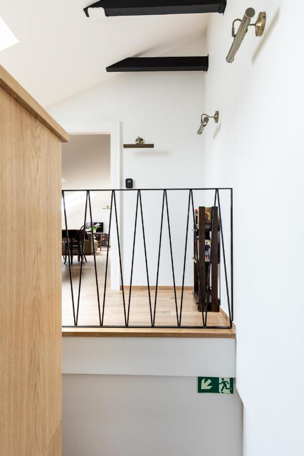 Palac Zieleniewskich Apartamenty Sw Marka 31 Krakow Luaran gambar