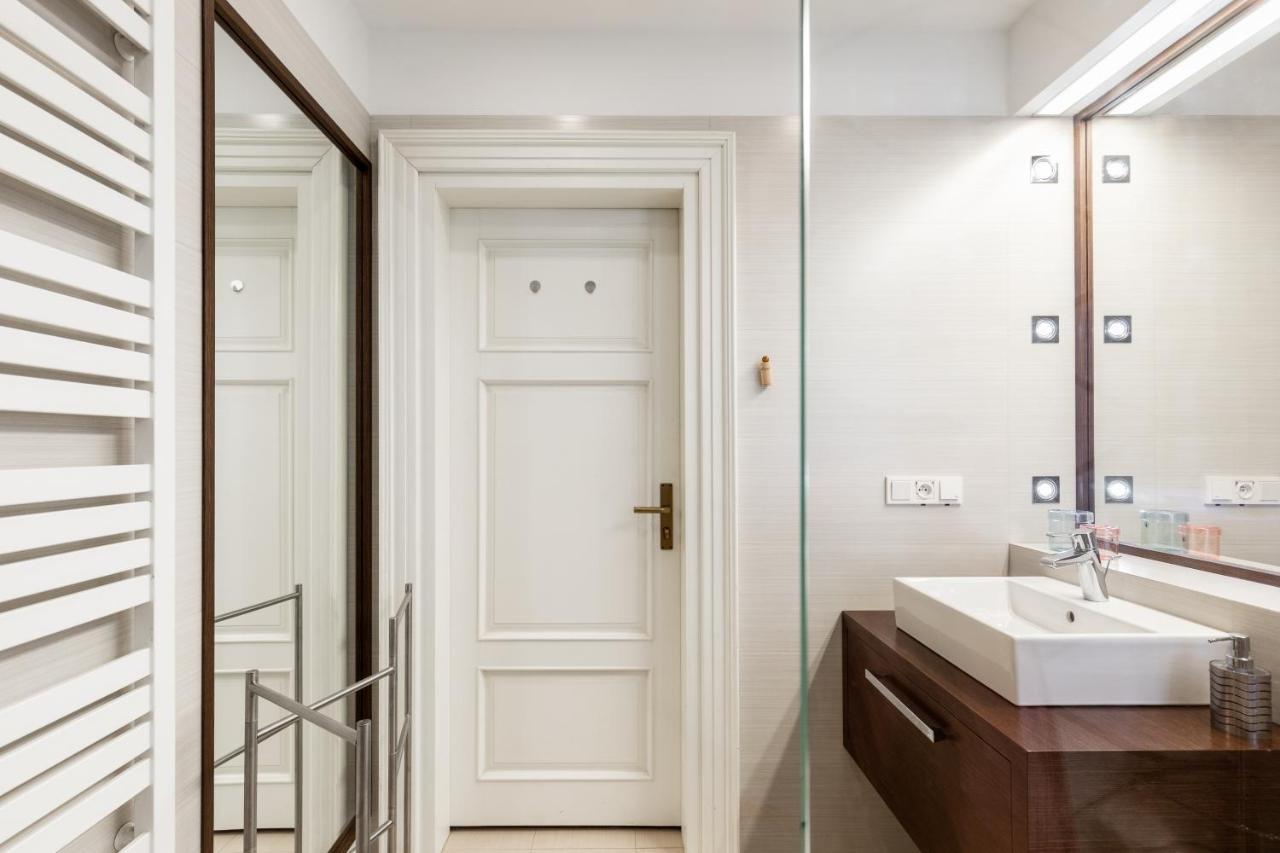 Palac Zieleniewskich Apartamenty Sw Marka 31 Krakow Luaran gambar