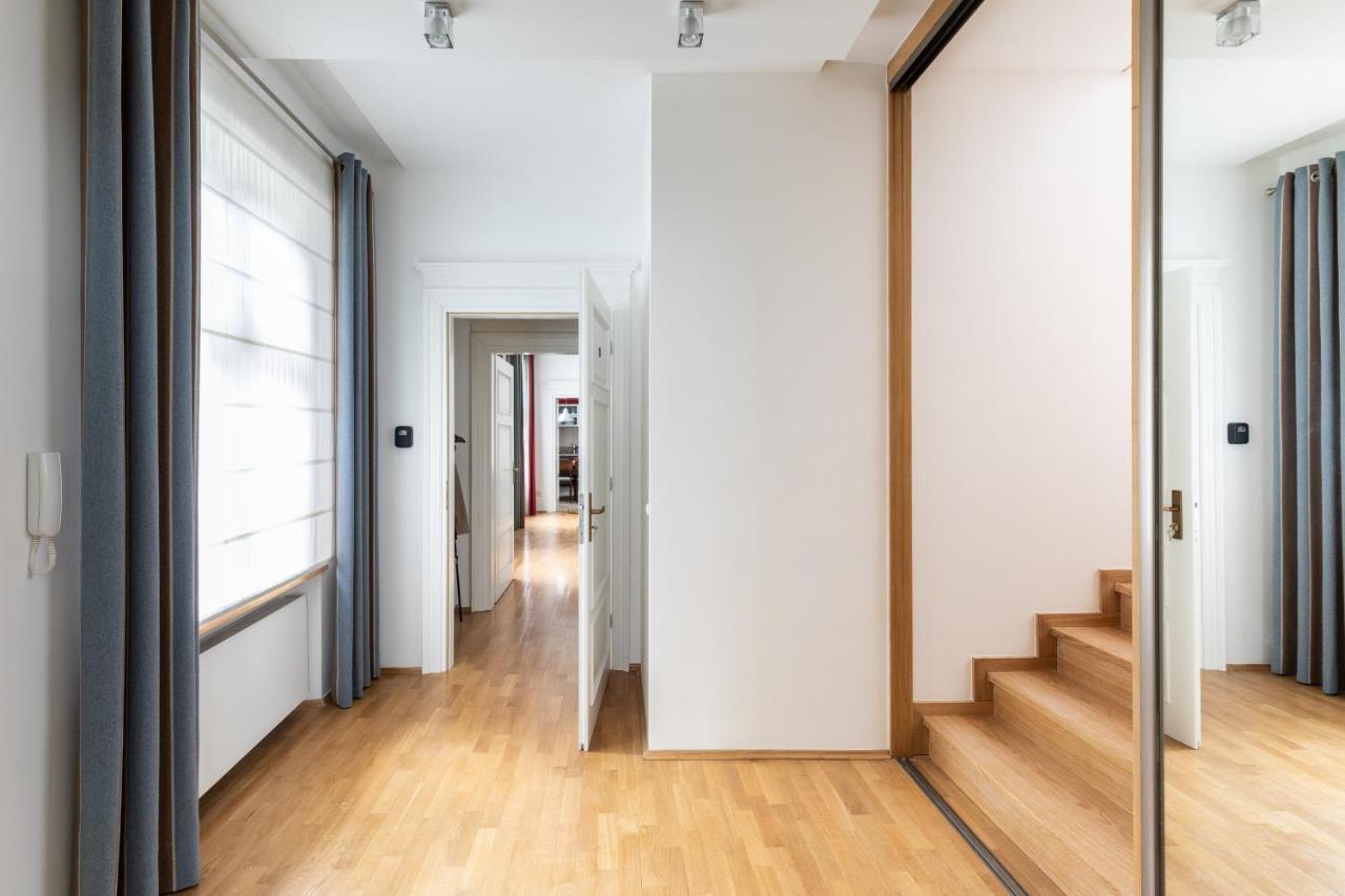 Palac Zieleniewskich Apartamenty Sw Marka 31 Krakow Luaran gambar