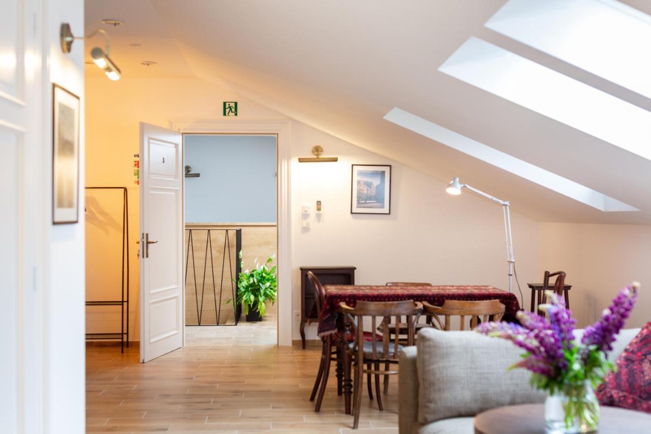 Palac Zieleniewskich Apartamenty Sw Marka 31 Krakow Luaran gambar